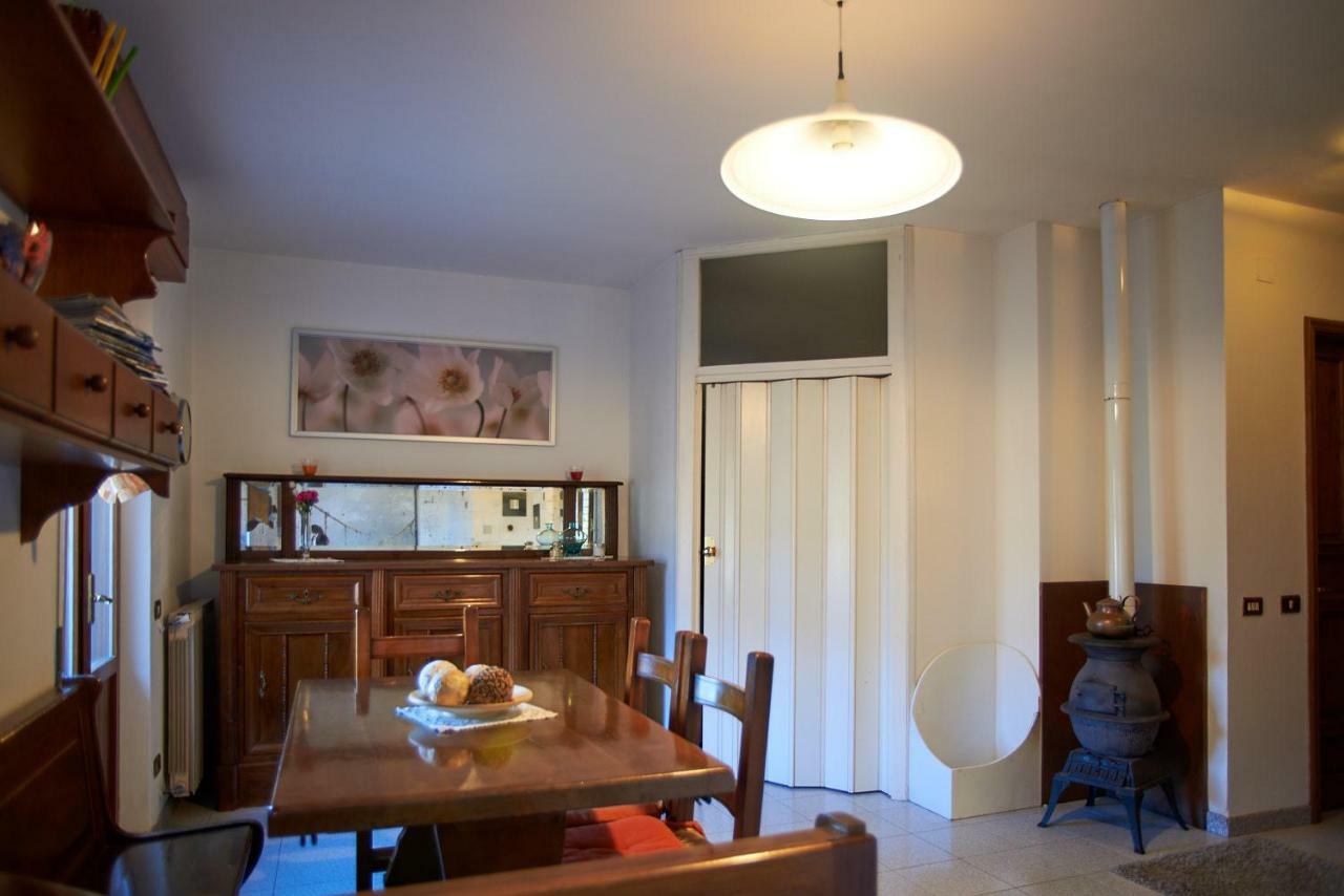 B&B La Bredia Фивиццано Экстерьер фото
